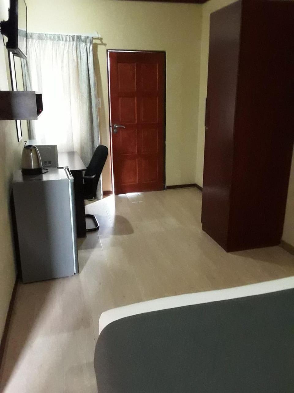 Road Stay Maseru Kültér fotó